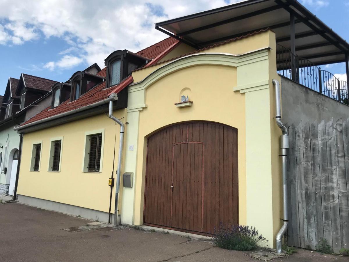 Kiralyszeke Apartman Eger Eksteriør billede