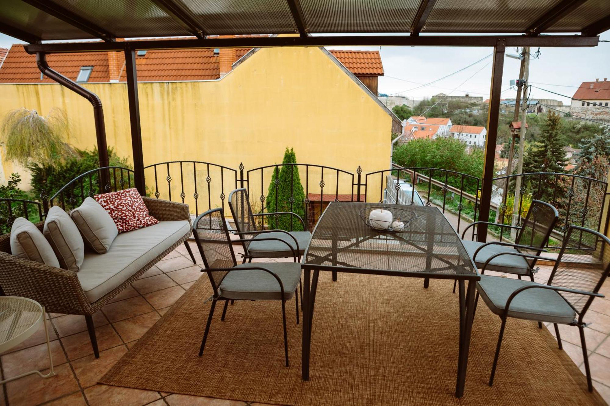 Kiralyszeke Apartman Eger Eksteriør billede