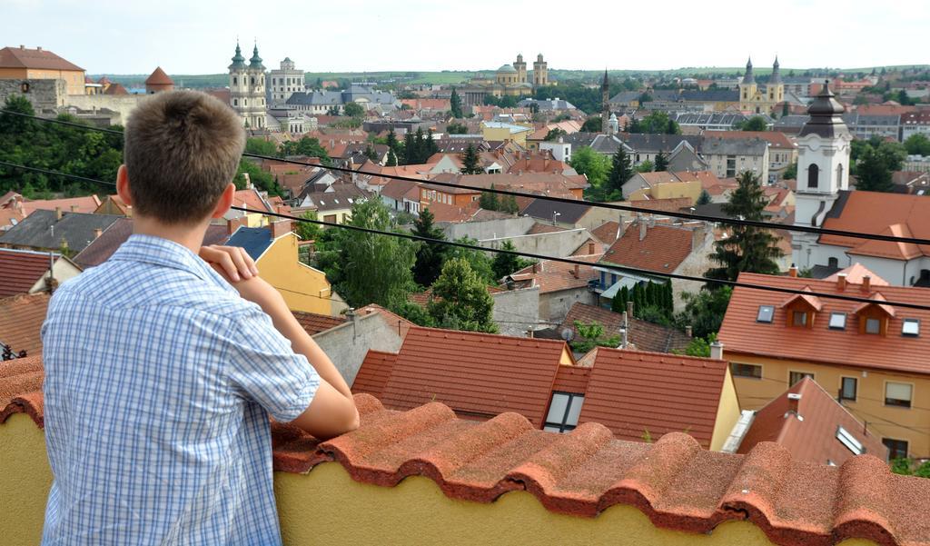 Kiralyszeke Apartman Eger Eksteriør billede